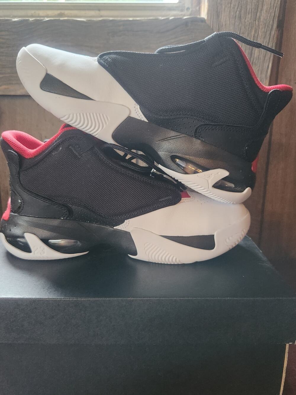 Air Jordan 6 Retro GS Infrared Black White Red Sneakers Size 6Y